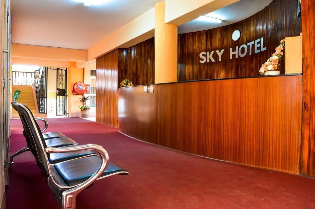 Sky Hotel Nairobi Exterior photo